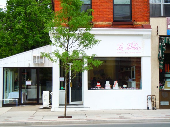 :Le Dolci cupcake studio storefront on Dundas Street West in downtown Toronto.